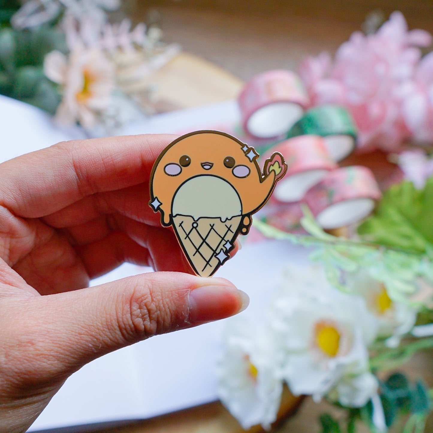 Poke Ice Cream Pins : Charmander Pin